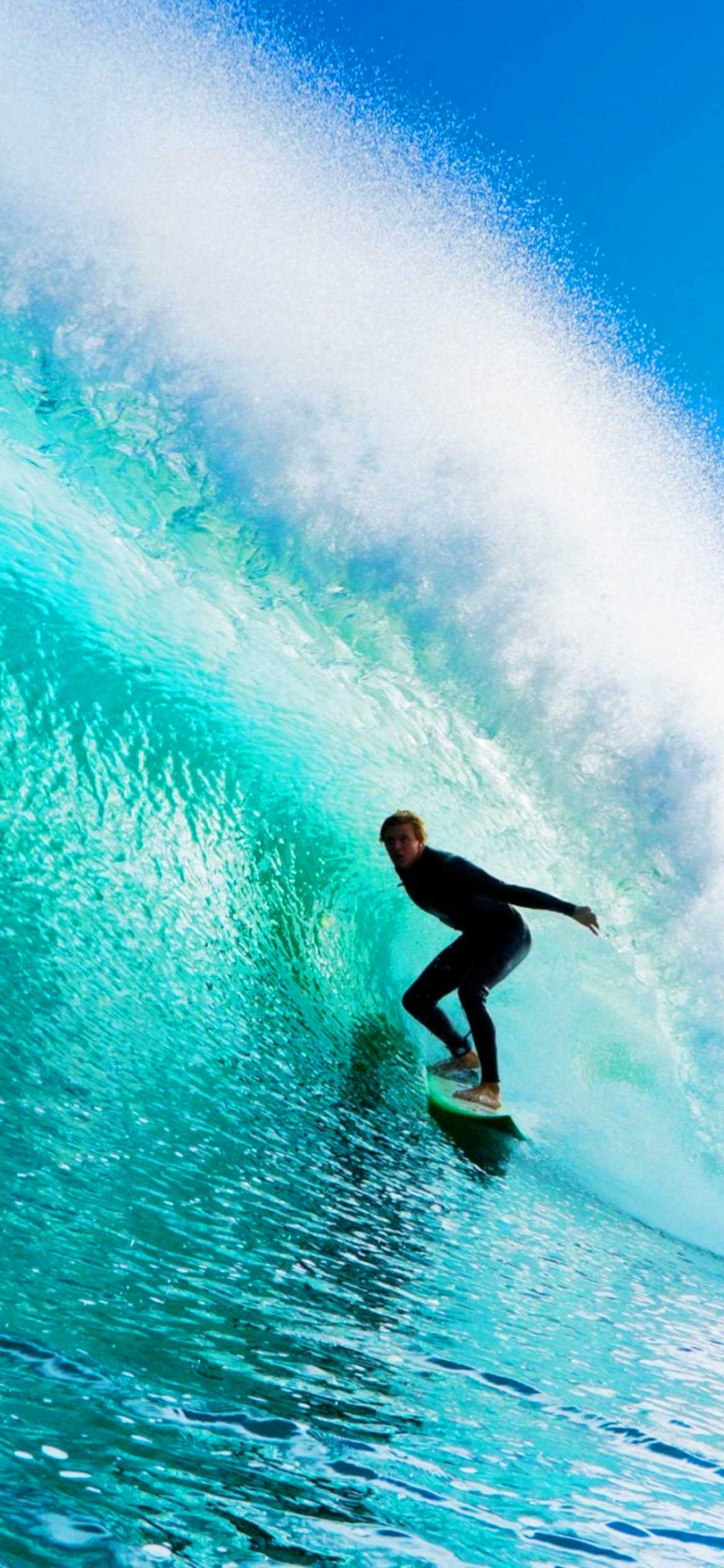 Surfing Wallpapers