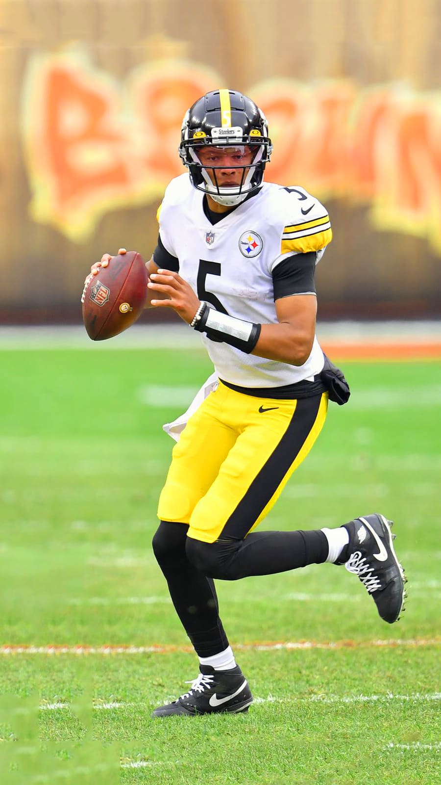 Joshua Dobbs Wallpapers