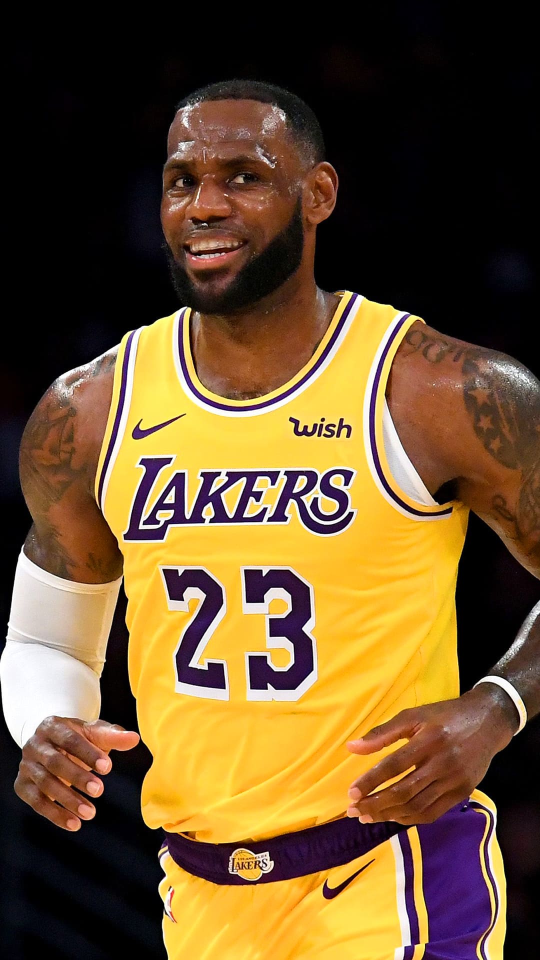 King LeBron Wallpapers