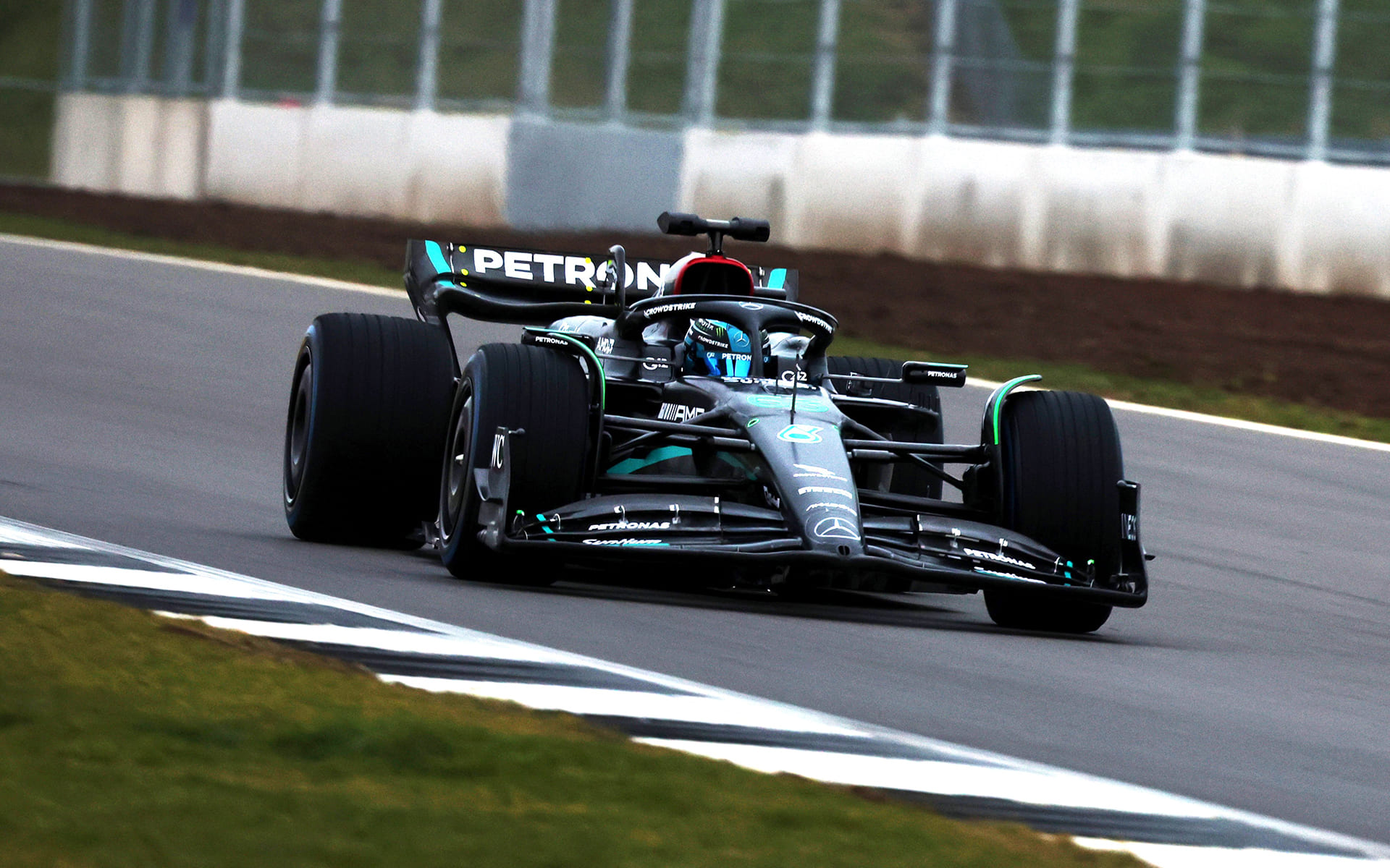 Mercedes F1 W14 Wallpapers