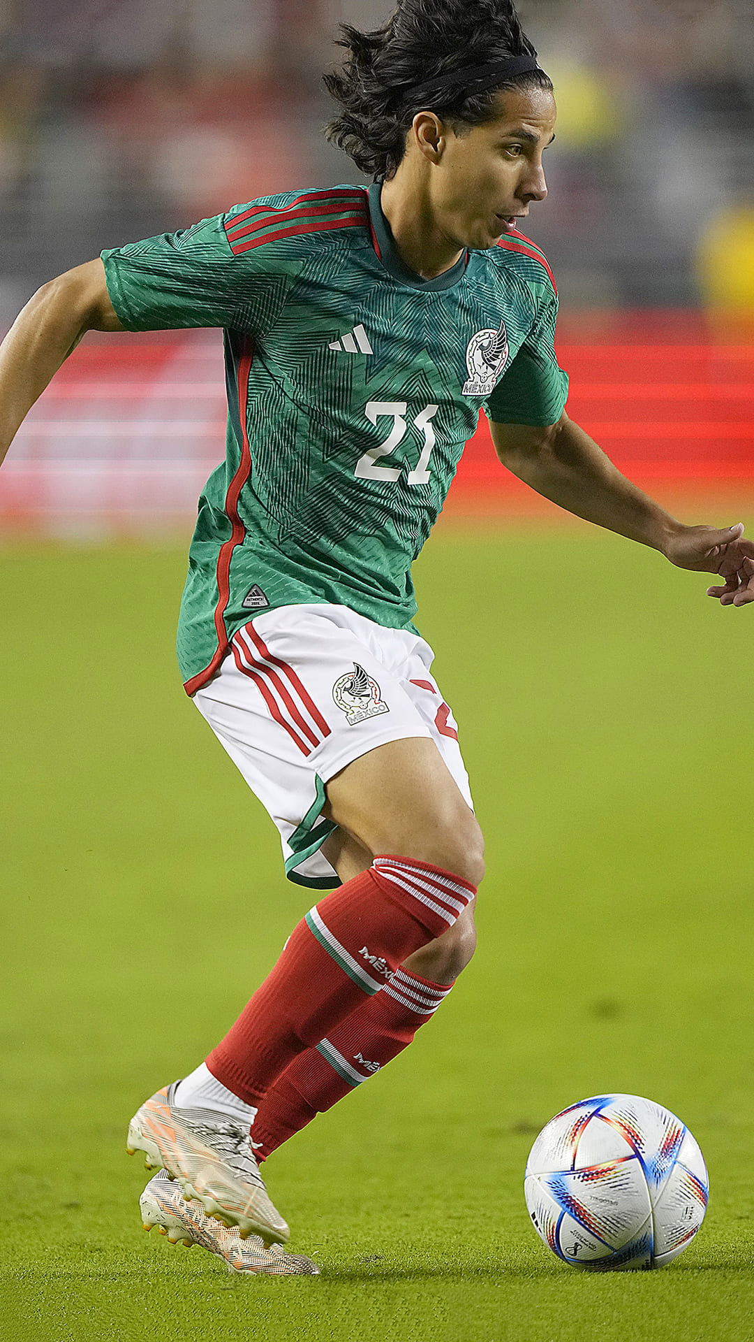 Diego Lainez Wallpapers