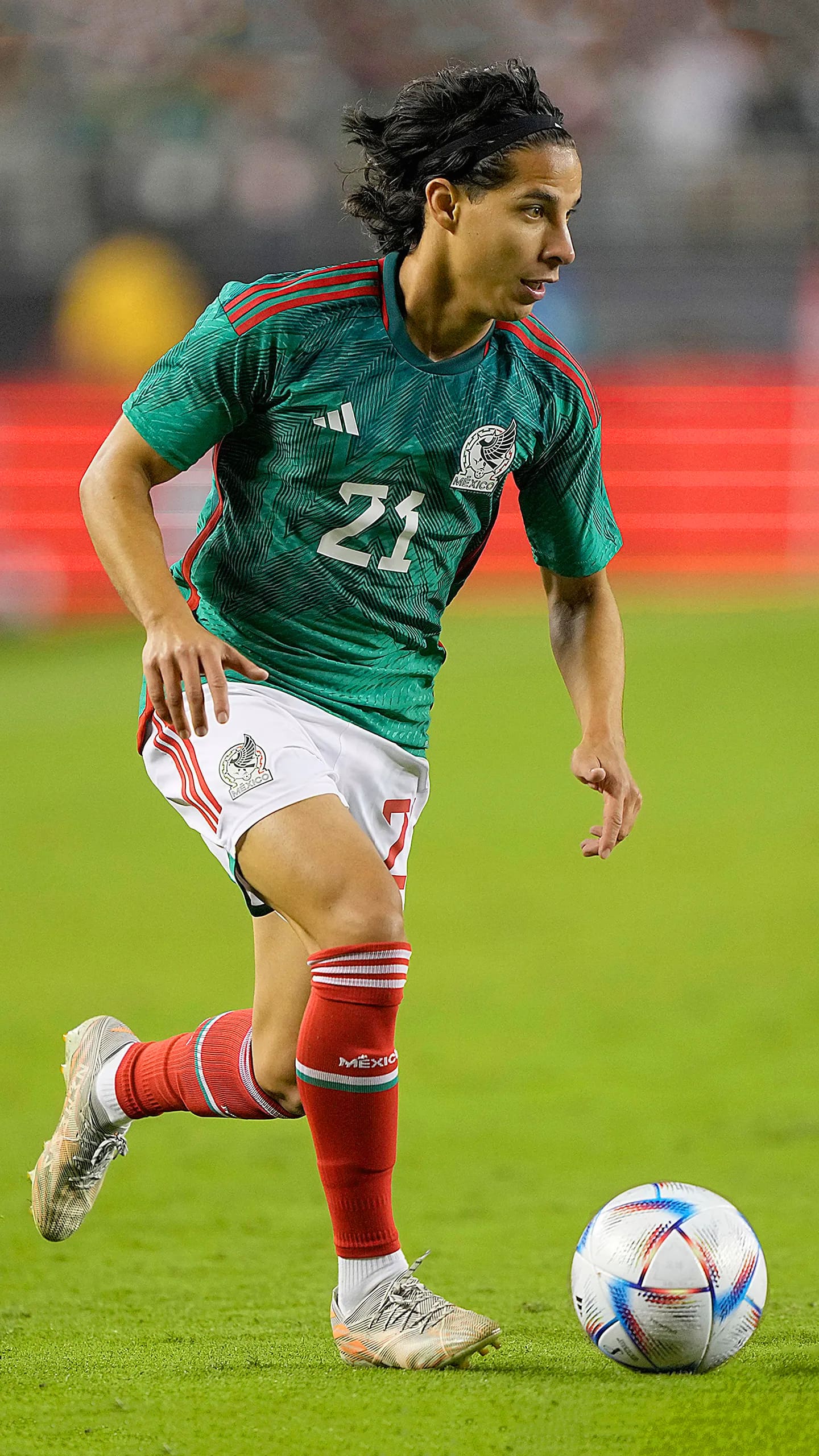 Diego Lainez Wallpapers TubeWP