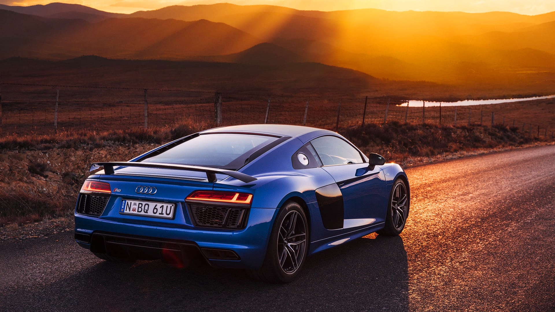 Audi R8 Wallpapers