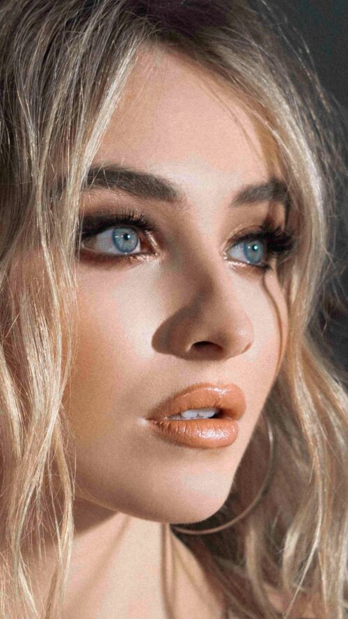 Sabrina Carpenter Wallpapers