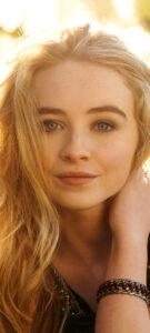 Sabrina Carpenter Wallpapers