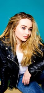 Sabrina Carpenter Wallpapers