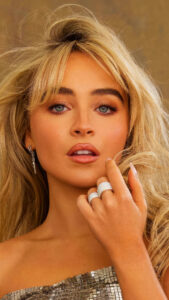 Sabrina Carpenter Wallpapers